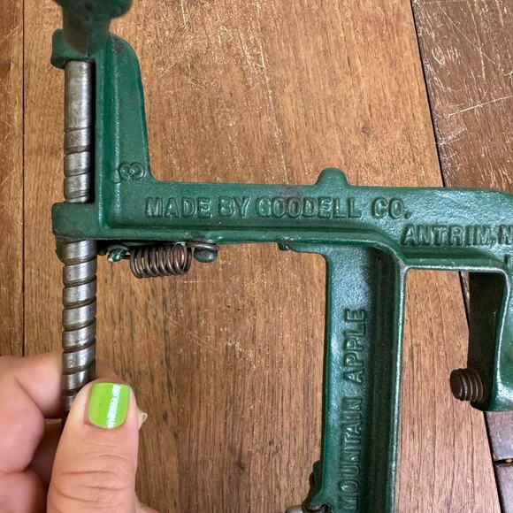 Vintage 1950s Cast Iron White Mountain Apple Peeler Parer Corer Slicer - Picture 4 of 5